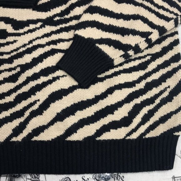 Sanctuary Wild Kingdom Animal-Print Sweater - Picture 5 of 6